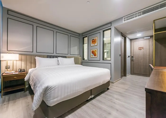 Hotel Maven Stylish Bangkok