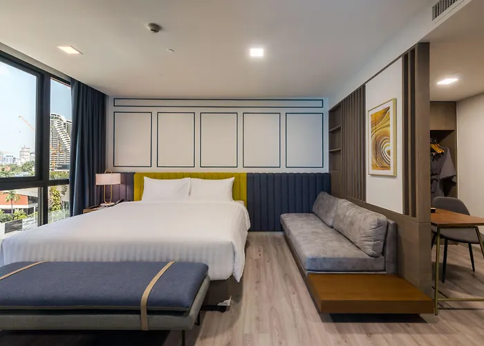Maven Stylish Hotel Bangkok