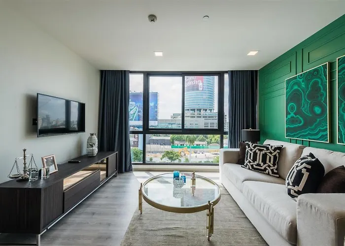 Hotel Maven Stylish