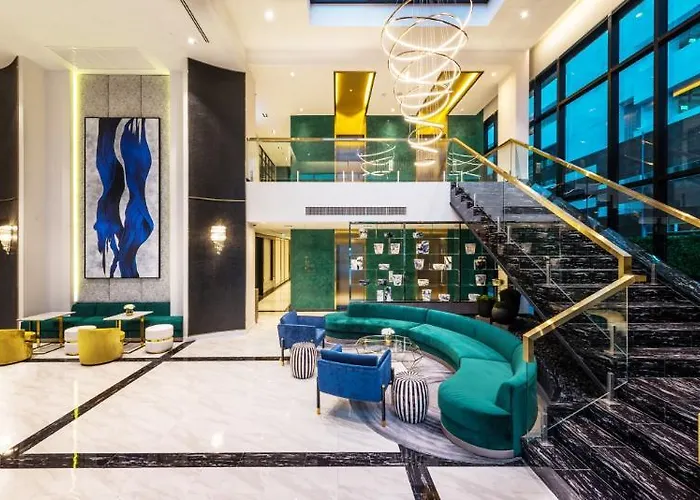 Maven Stylish 4*