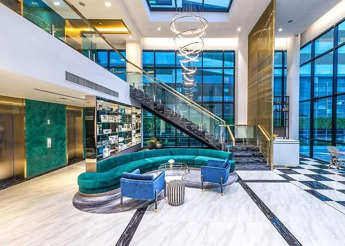 Maven Stylish Hotel 4*